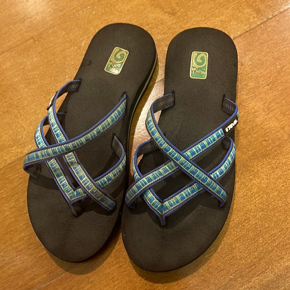Teva mush Sandals